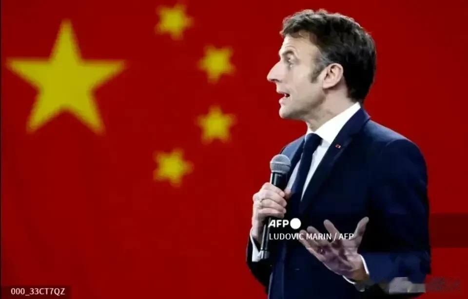 法-新-社的摄影审美一直在线，但是这次水平还是略逊于《帝-国-的-黎-明》那次。