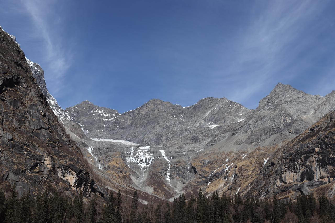 山就在那里