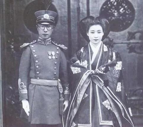 她是日本人，为了中国人差点与家人决裂，中文名字家喻户晓，她是谁？

她的日本名字