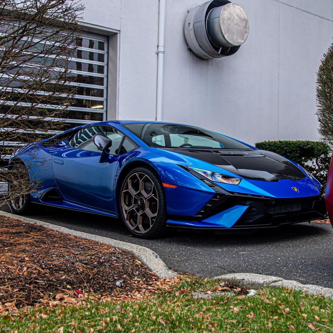 The Huracan Tec