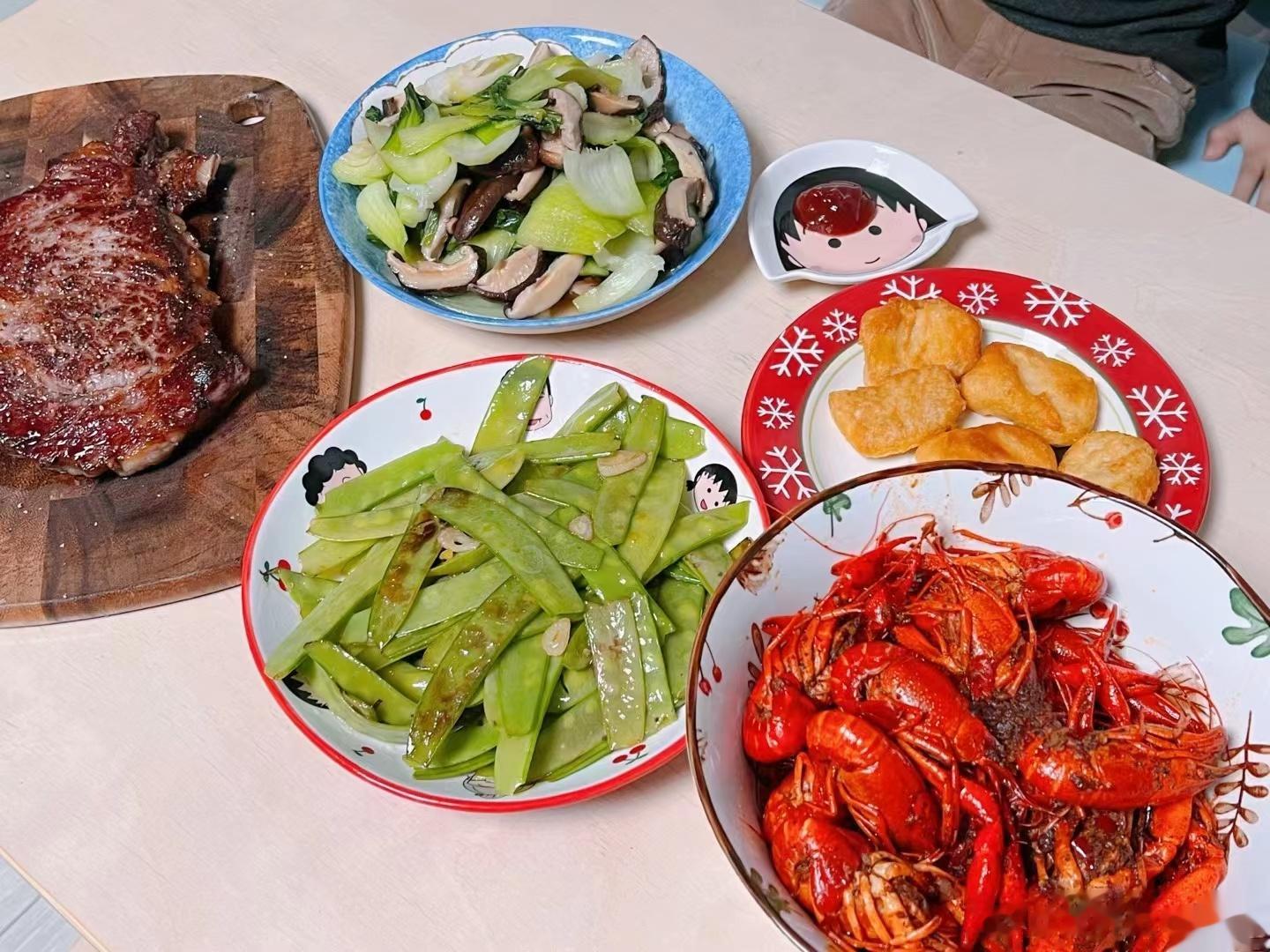 #全国爱肝日##什么行为容易伤肝##这个问题吃什么# 肝脏是人体的重要器官，也是