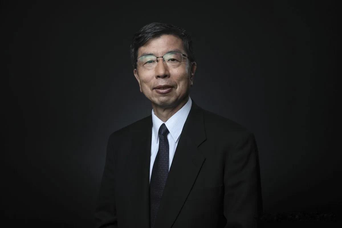 日本央行即将十年来首次换帅之际，一名前日本财务省官员表示，日本央行应该在新行长领