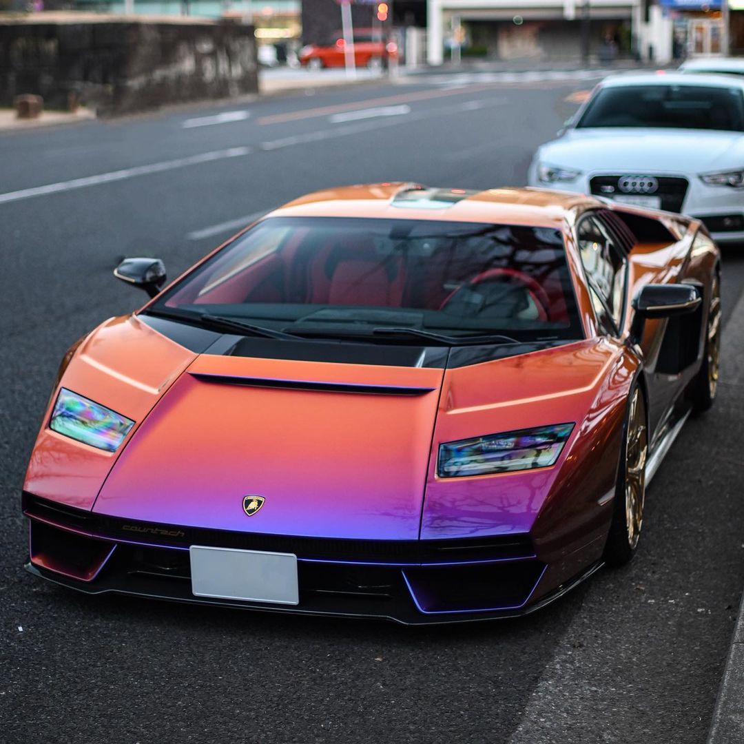 The Lamborghini Countach LP1800-4.It's w