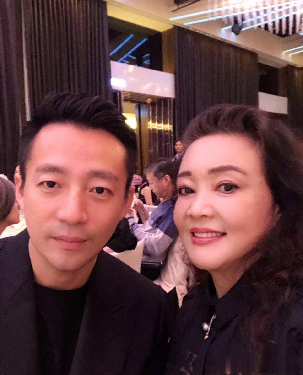 张颖颖真是生在福中不知福。
汪