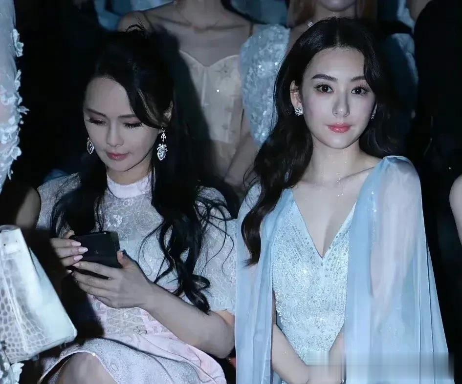 方媛这张脸还真是科技网红脸，即使是嫁给了郭富城成了天王嫂，也改变不了网红的本质，