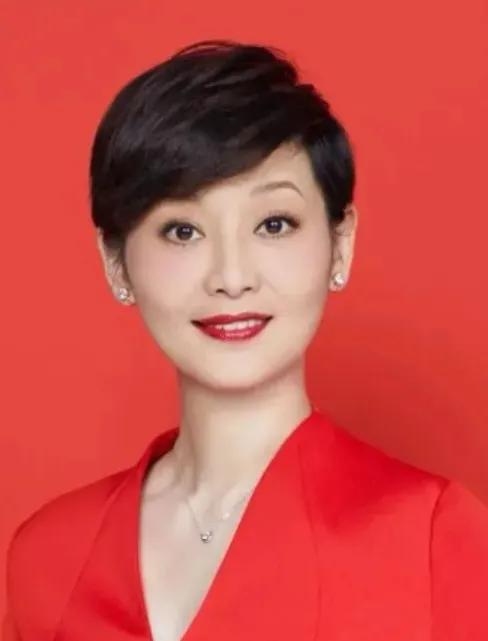  徐帆的长相只能说不丑，要说有多美？那倒不至于！[兔年大吉][兔年大吉][兔年大