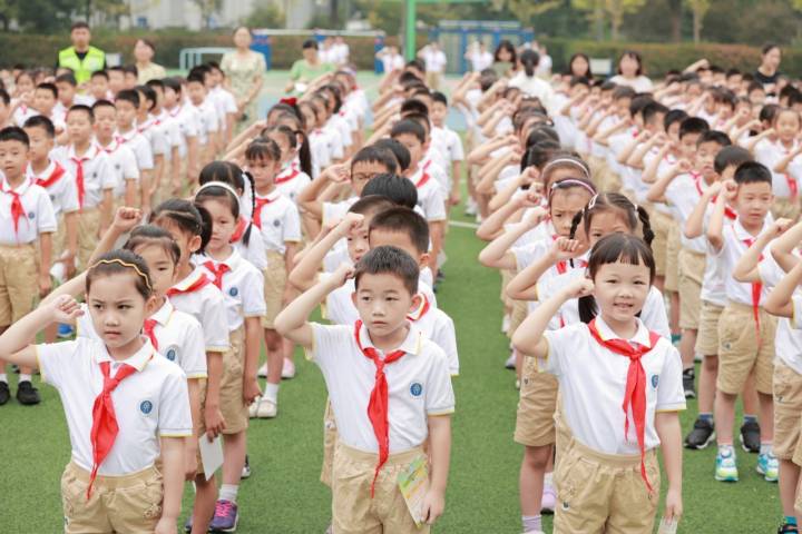 亚运冠军来啦,文澜小学开学典礼惊喜不断!
